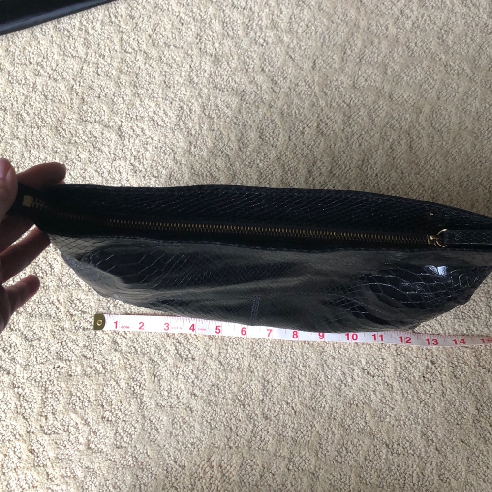 Rock & Republic snakeskin clutch - Picture 6 of 8